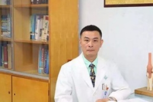 仁医人物| 林毅忠：低头拾贝书千卷，移足抖身医我头