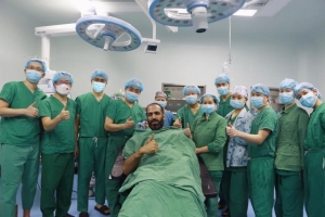 “亚洲第一中锋”哈达迪在成都体育学院附属体育医院完成跟腱断裂手术
